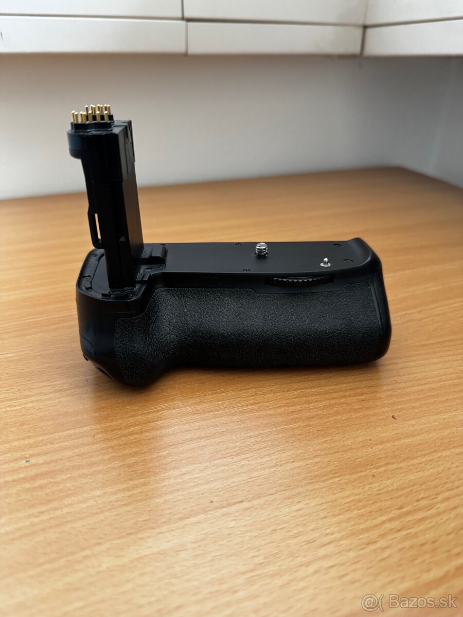 Batériový grip pre Canon 70D/80D - 3