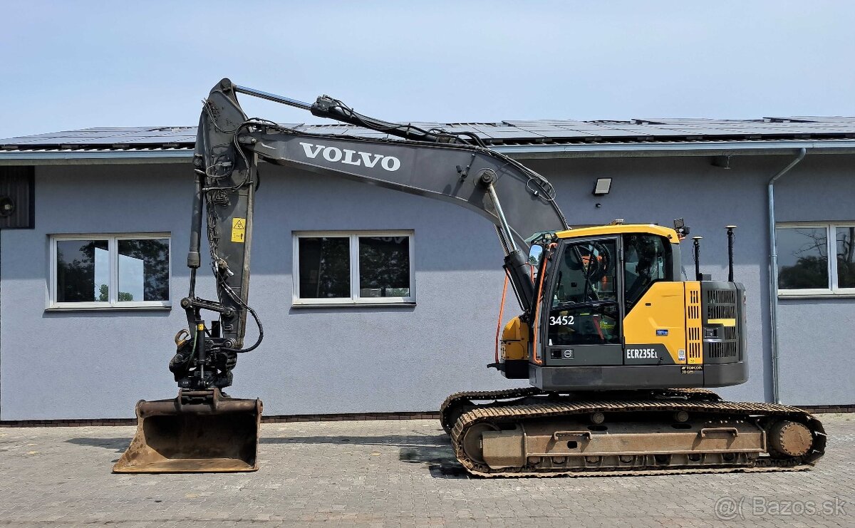 Volvo ECR235EL GPS 3D Rototilt - 3