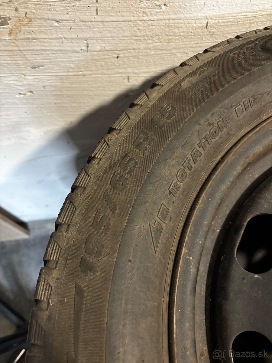 Predám pneumatiky na plechových diskoch - 3