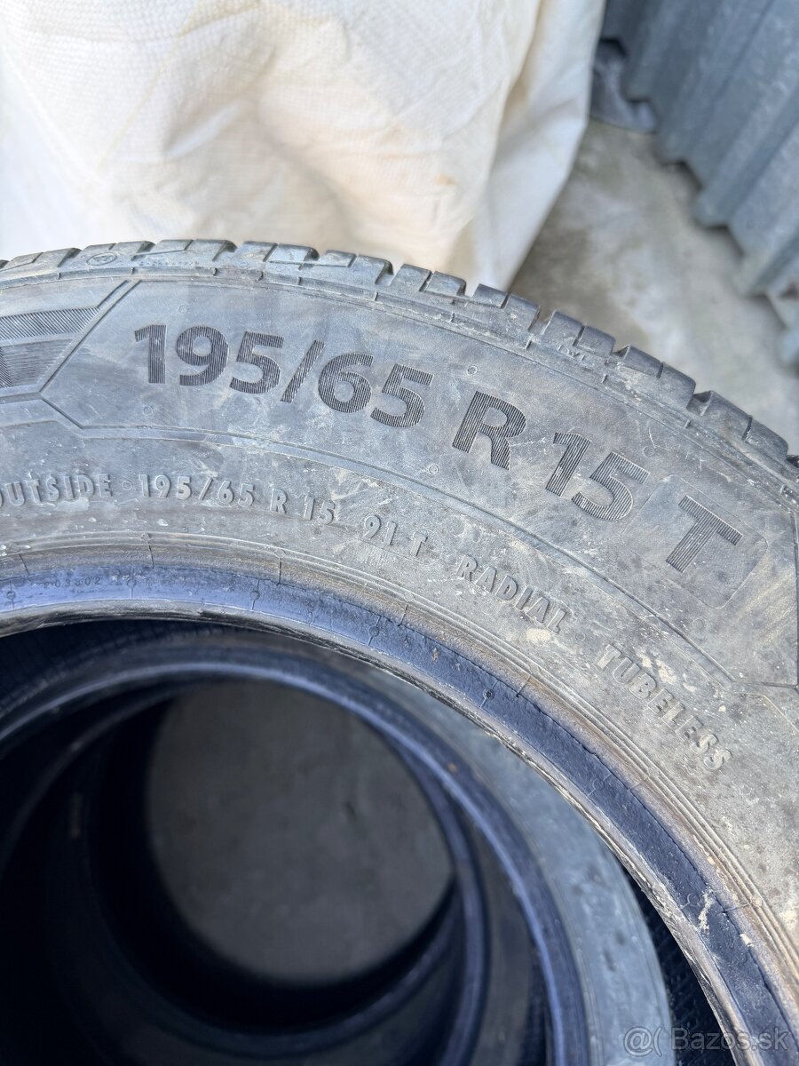 Barum polaris 195/65 r15 - 3