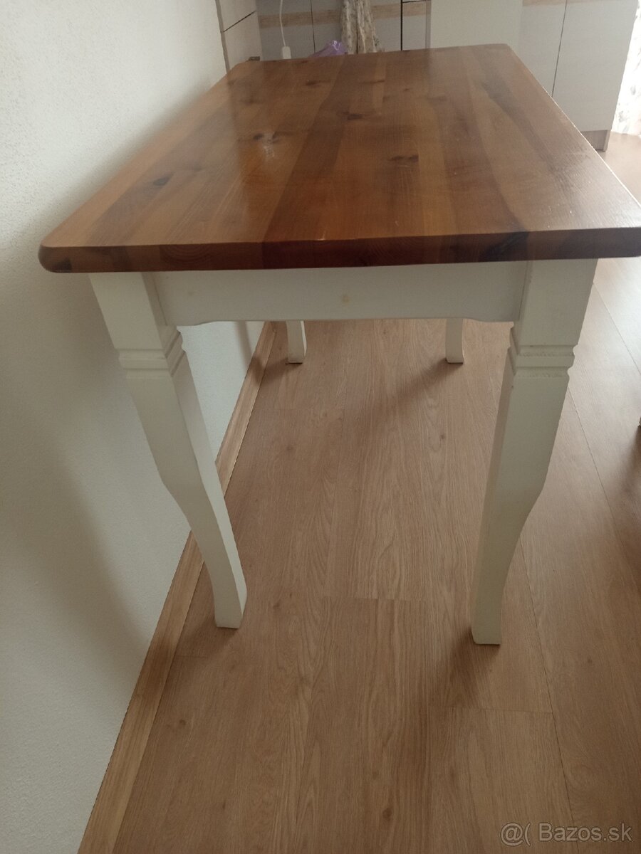 Jedálenský stôl - 3