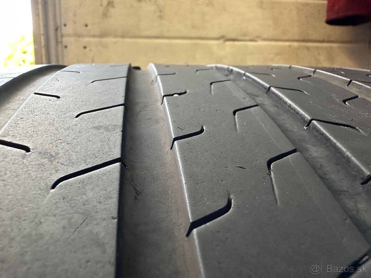 315/30R22 letne - 3