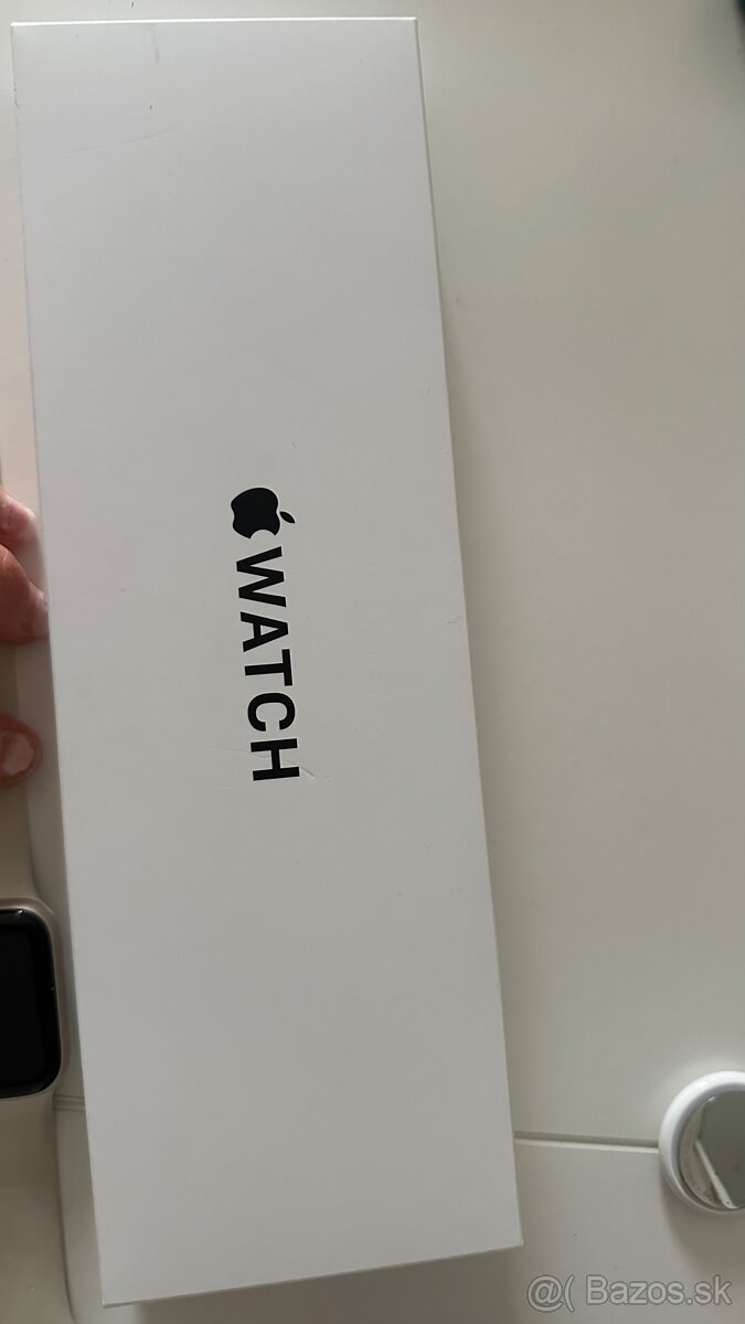 Apple hodinky SE - 3