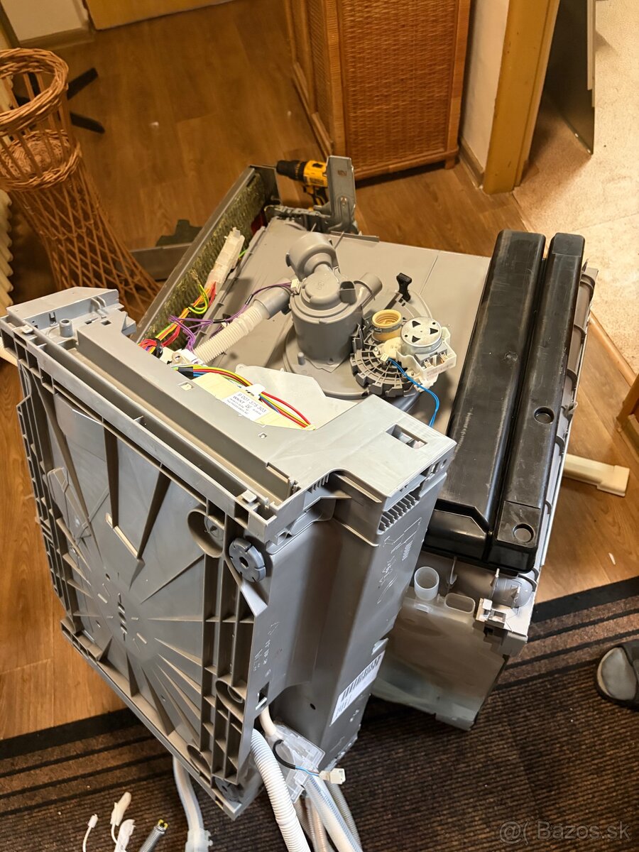 Bosch serie 4, umyvacka - 3