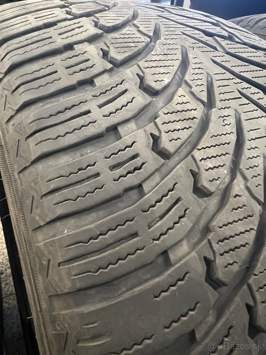 Nokian tyres 275/45 R20 - 3