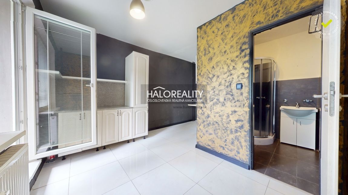 HALO reality - Predaj, štvorizbový byt Hnúšťa, Nábrežie Rima - 3