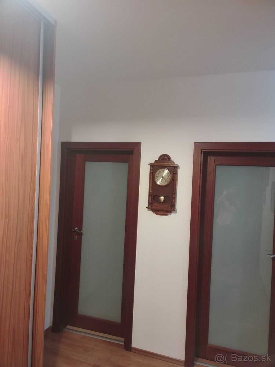 2 i byt na sídlisku Juh - 3