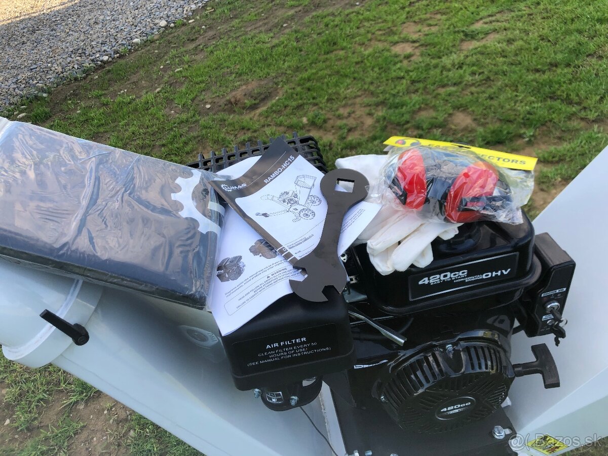 Štiepkovač dreva LUMAG, šírka rezu 15 cm, z Nórska, 16 km, 2 - 3