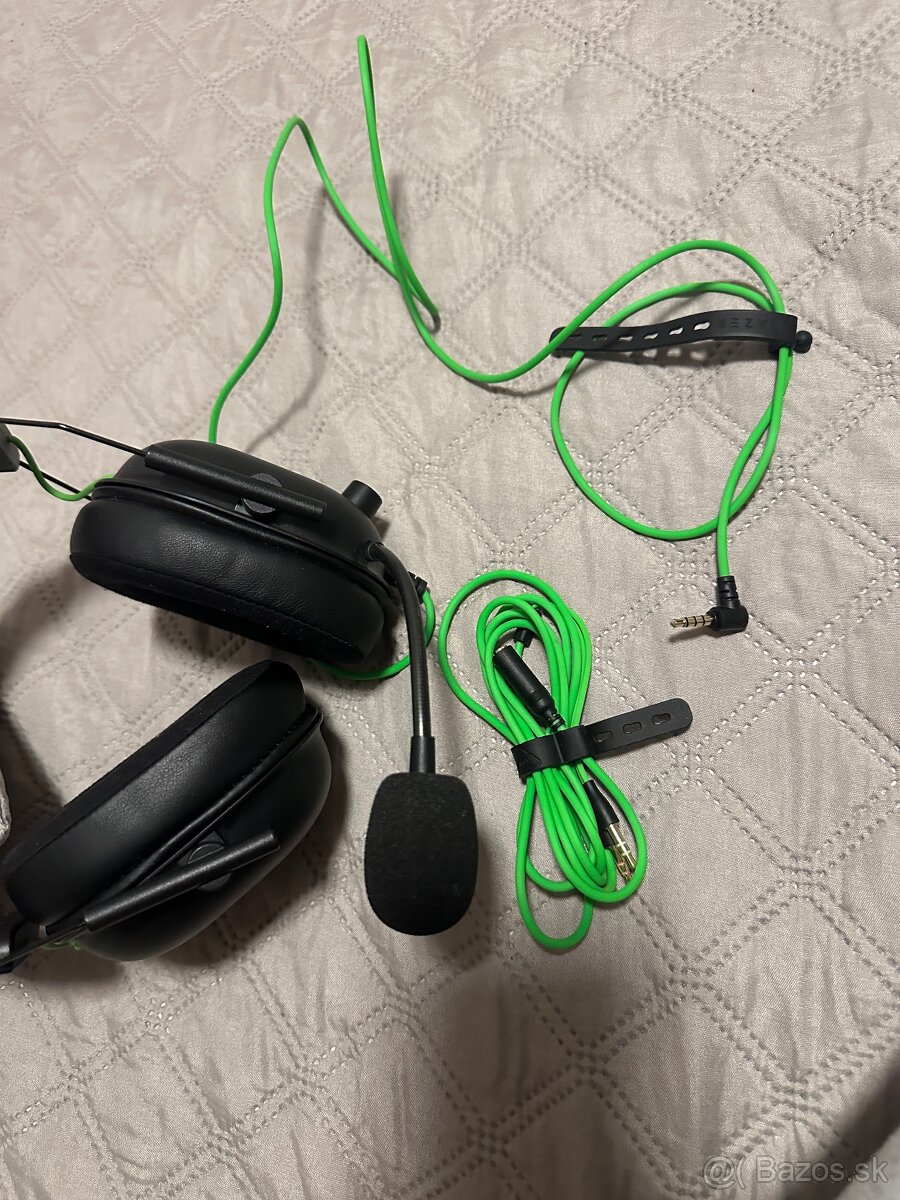 Razer BlackShark V2 X Gaming Headset - 3