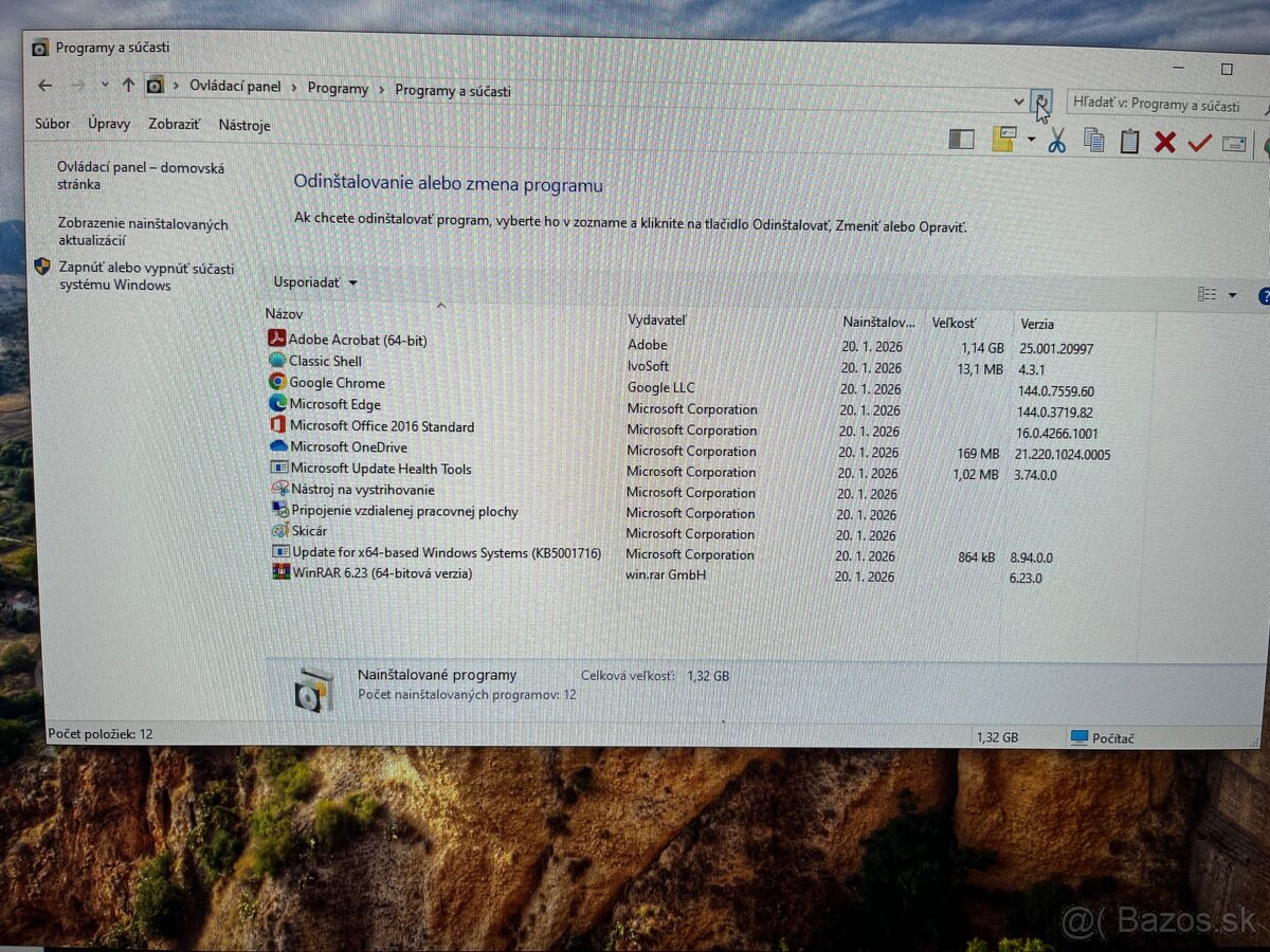 Intel NUC, NUC8BEK - 3