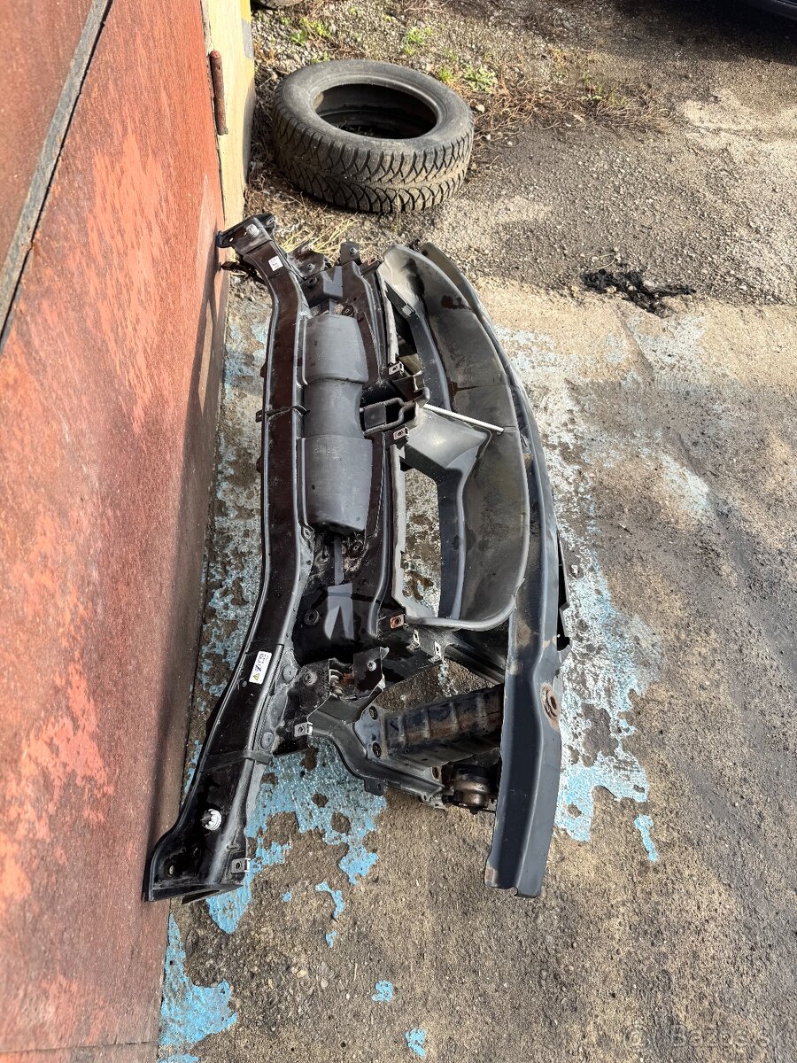 Bmw e90 e91 predné čelo - 3