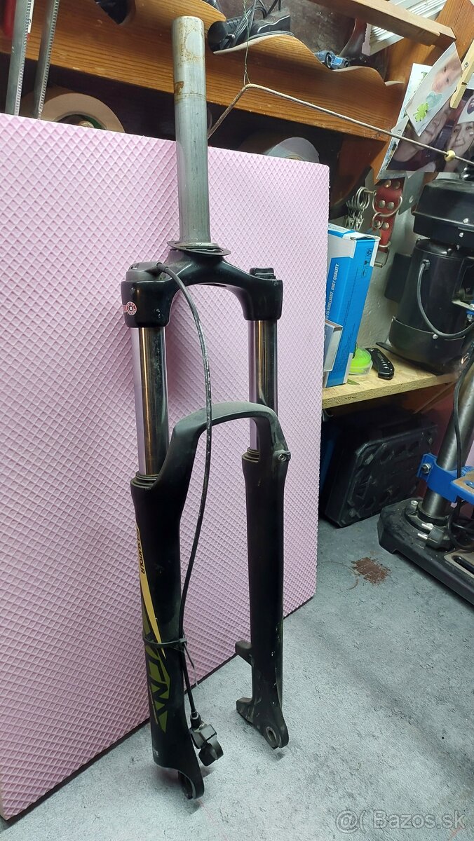 Vidlica Suntour XCM - 3