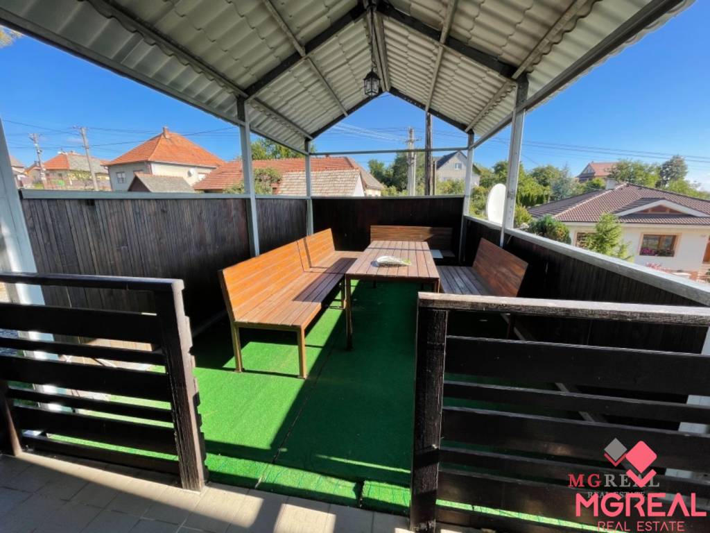 Veľký rodinný dom Podhradie - 3