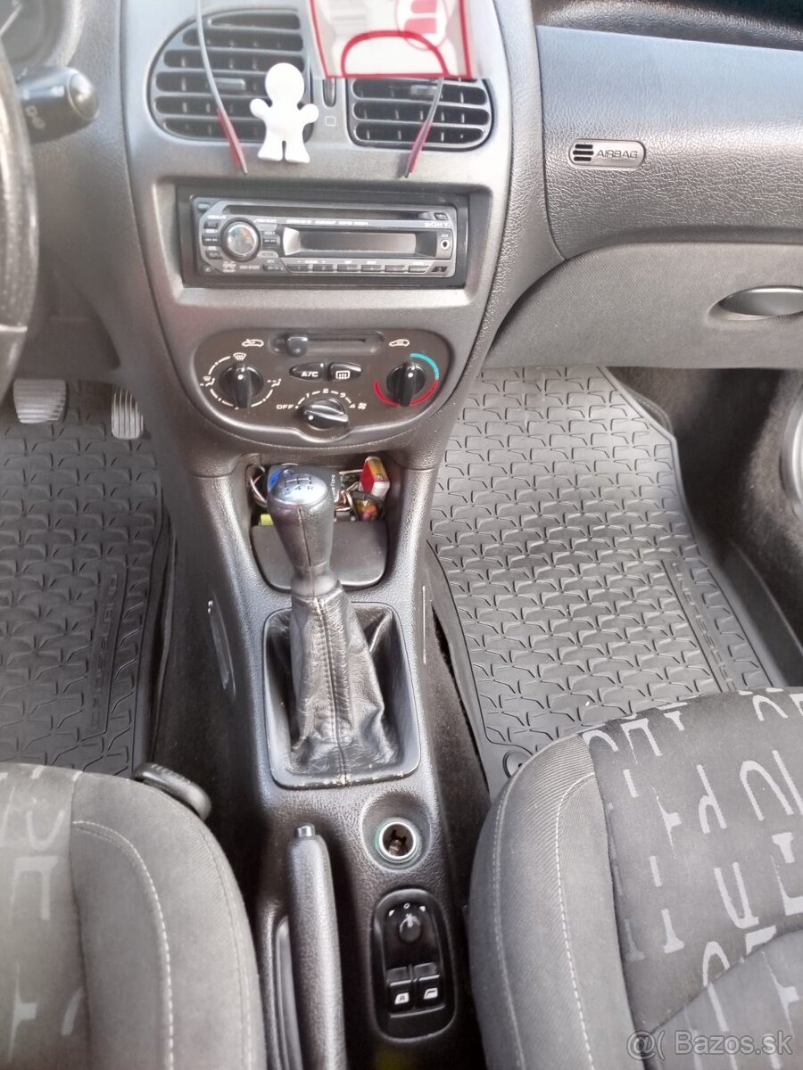 Predam peugeot 206SW 2.0Hdi - 3