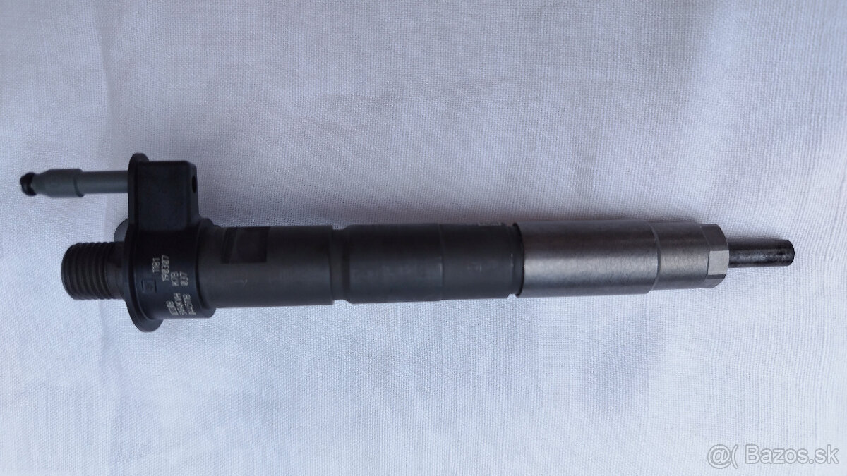 Vstrekovacia tryska motor BMW B57D-195 kw - 3