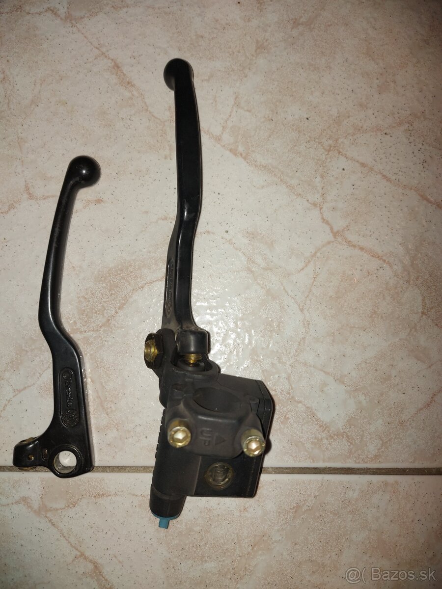 Brembo páčky + páčky s nádobkami 2ks. - 3