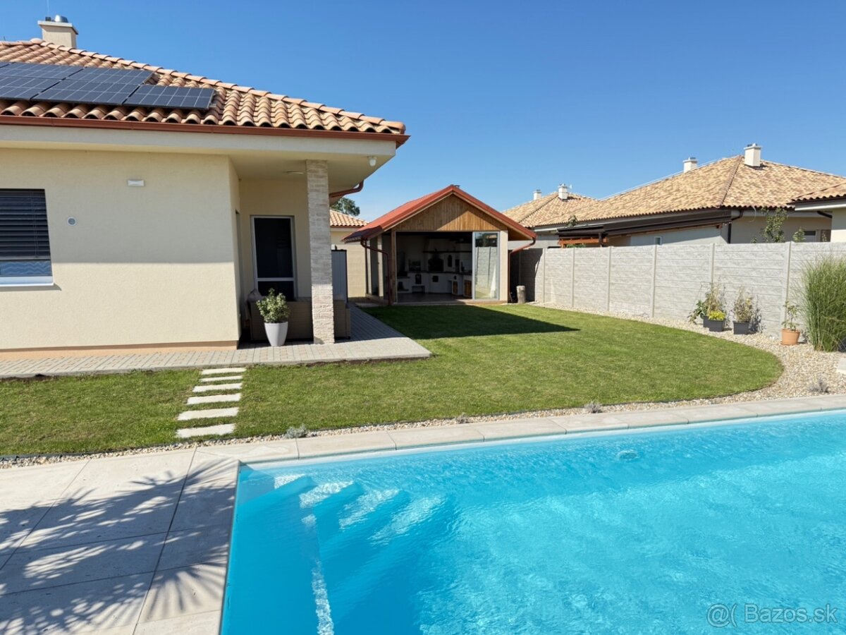 3 - ročný zabývaný rodinný bungalov so šarmom Stredomoria - 3