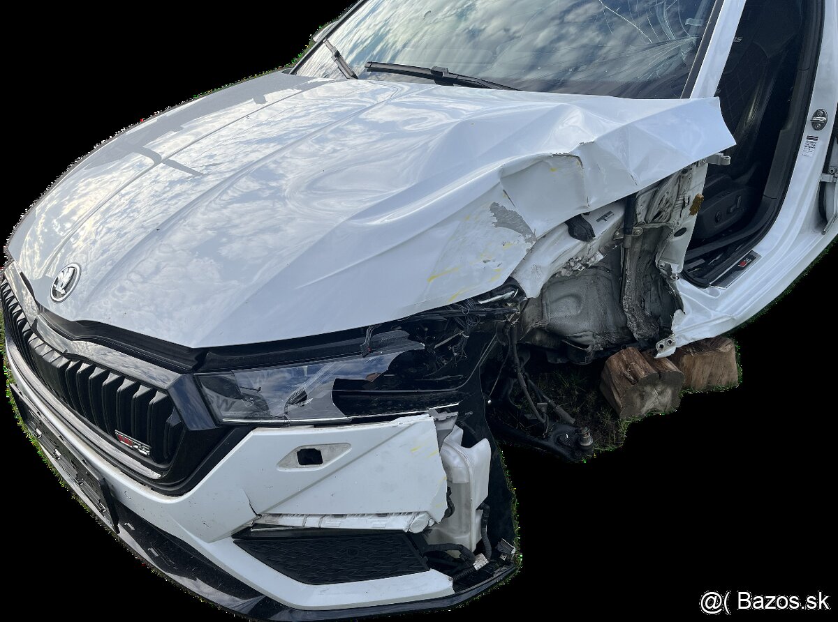 Škoda Octavia 4 RS - 3