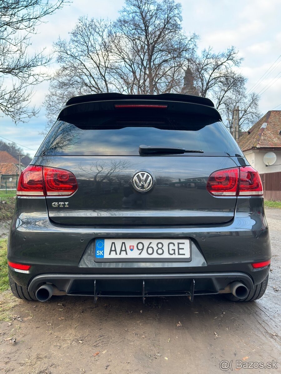 Volkswagen Golf 6 GTI 2.0TSI DSG - 3