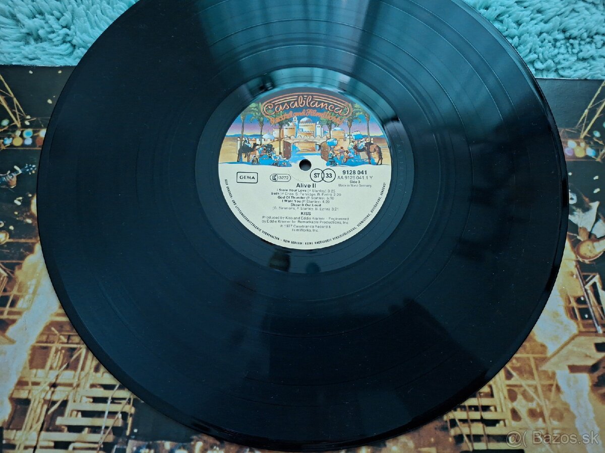 Predam LP Kiss - Alive 2 - 3