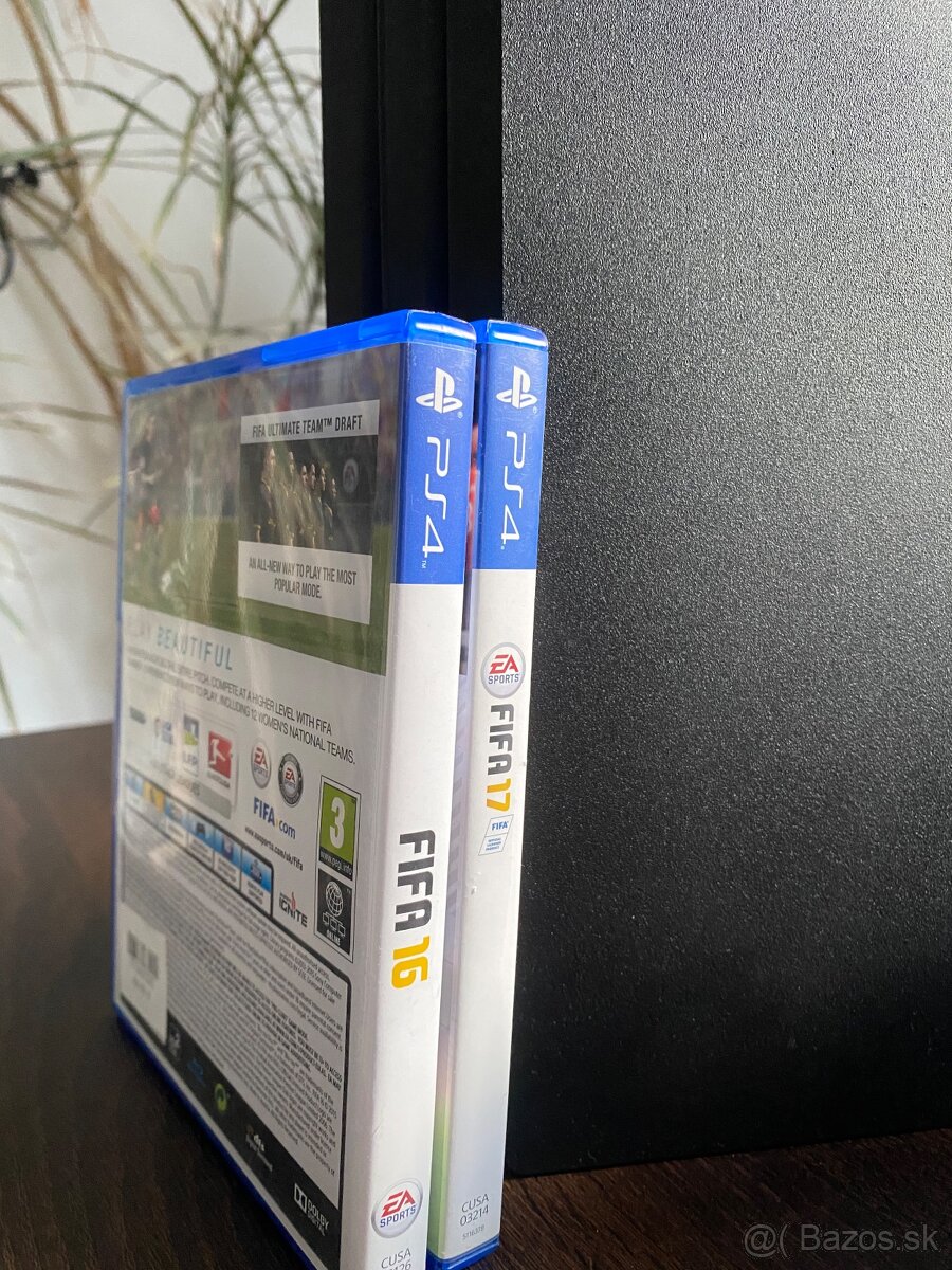 PlayStation 4 Pro 1TB - 3