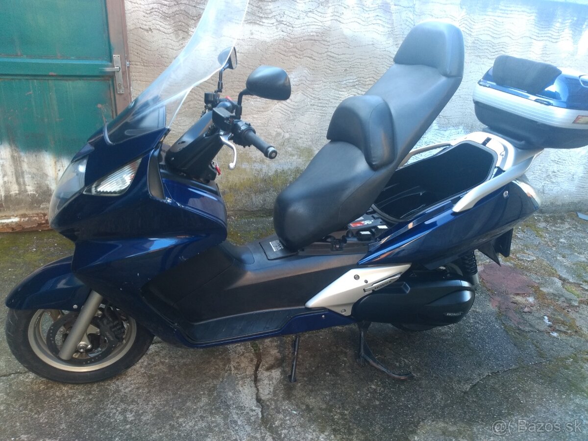 HONDA SW 600 SILVER WING - 3