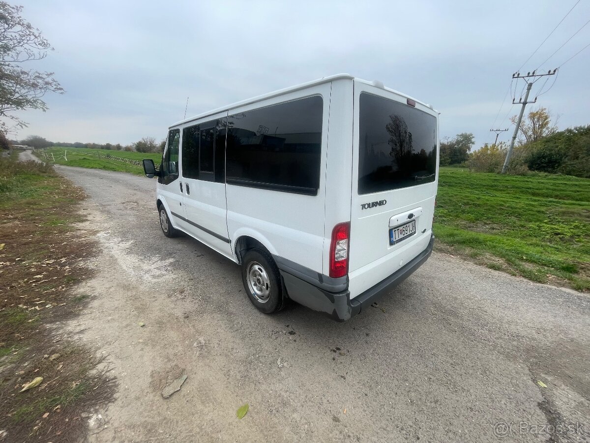 Ford Transit Tourneo - 3