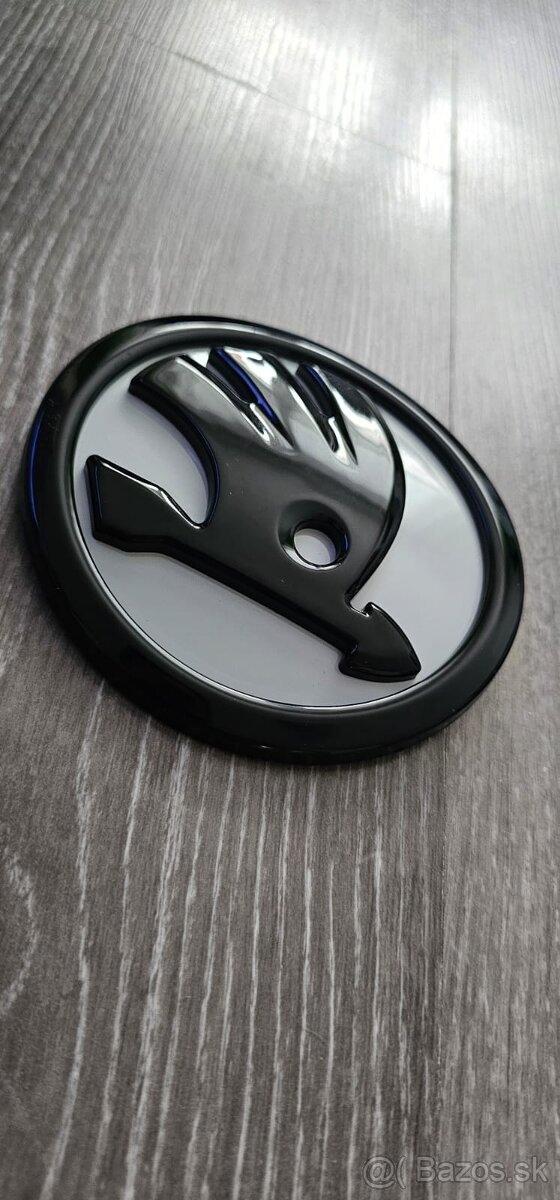Znak škoda WhiteBlack 110mm - 3