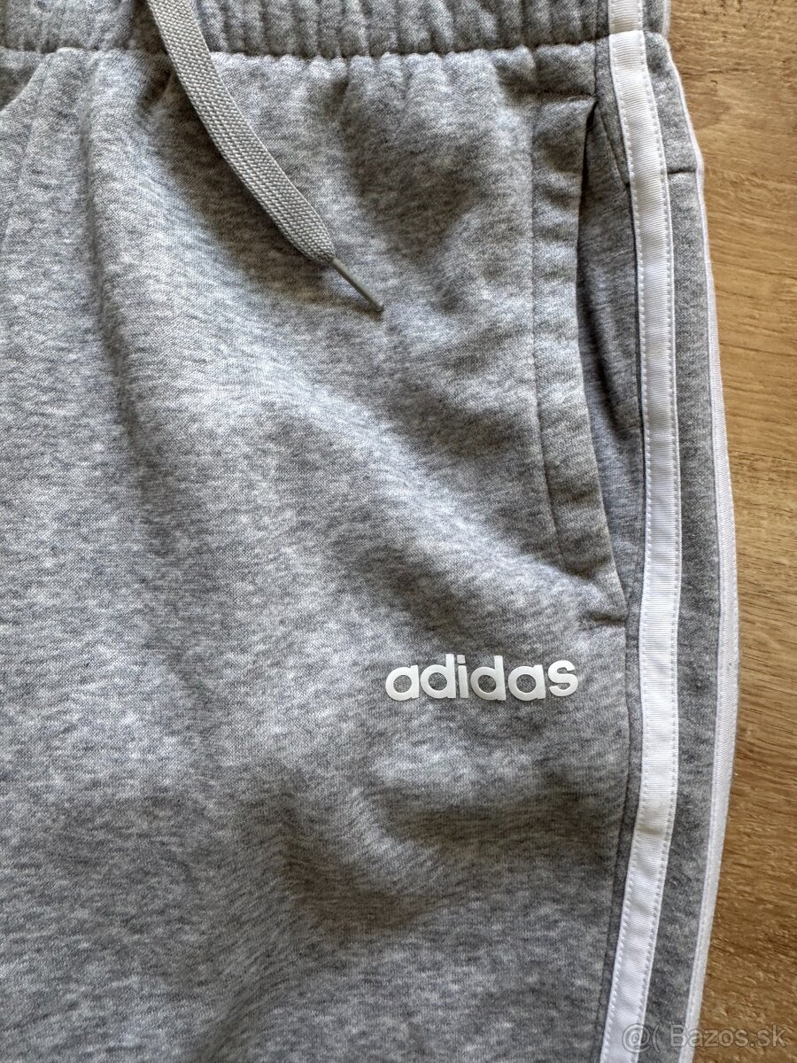 tepláky adidas - 3