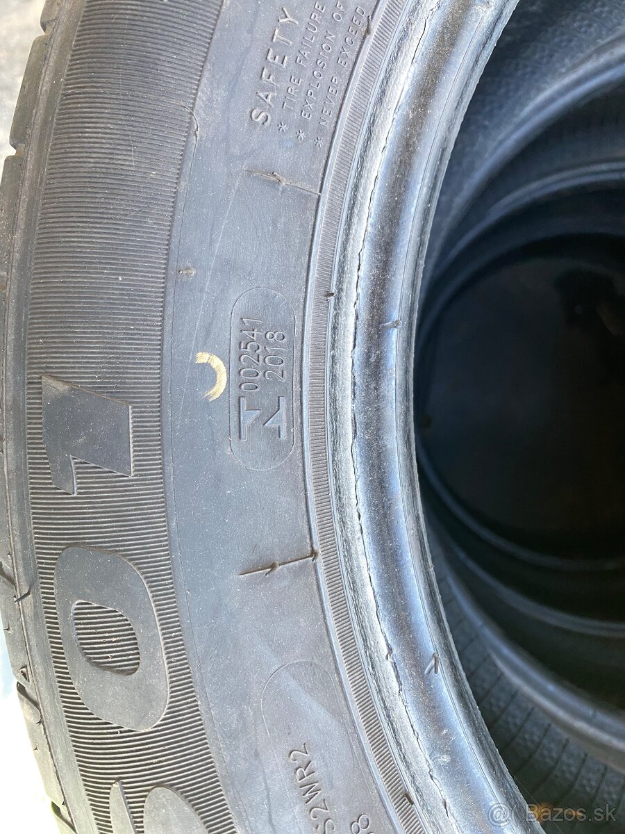 Predám letné pneumatiky Firemax FM601 225/55 ZR16 99W XL - 3