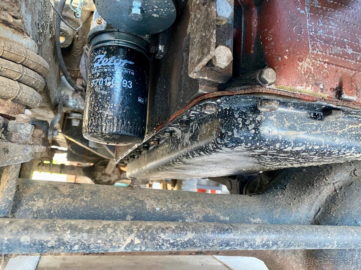 Predám motor ZETOR major 4011 - 3