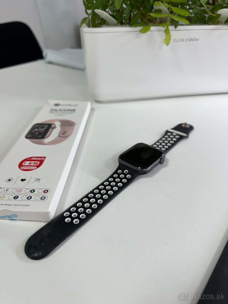 Apple Watch 6.44 Black - 3