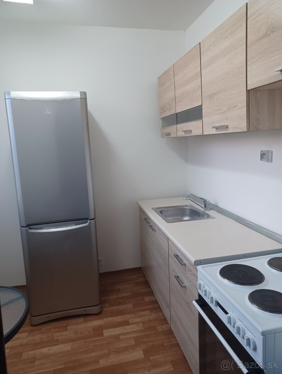 Dám do prenájmu 1-izbový byt od 01.02.2026 - 3