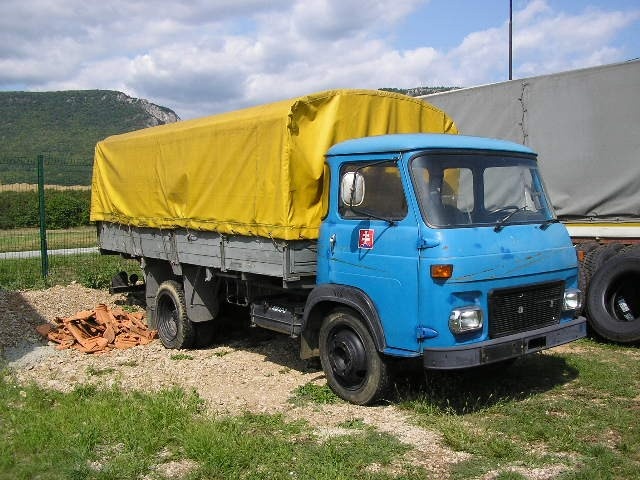 Avia A 31 Kryt svetiel - 3