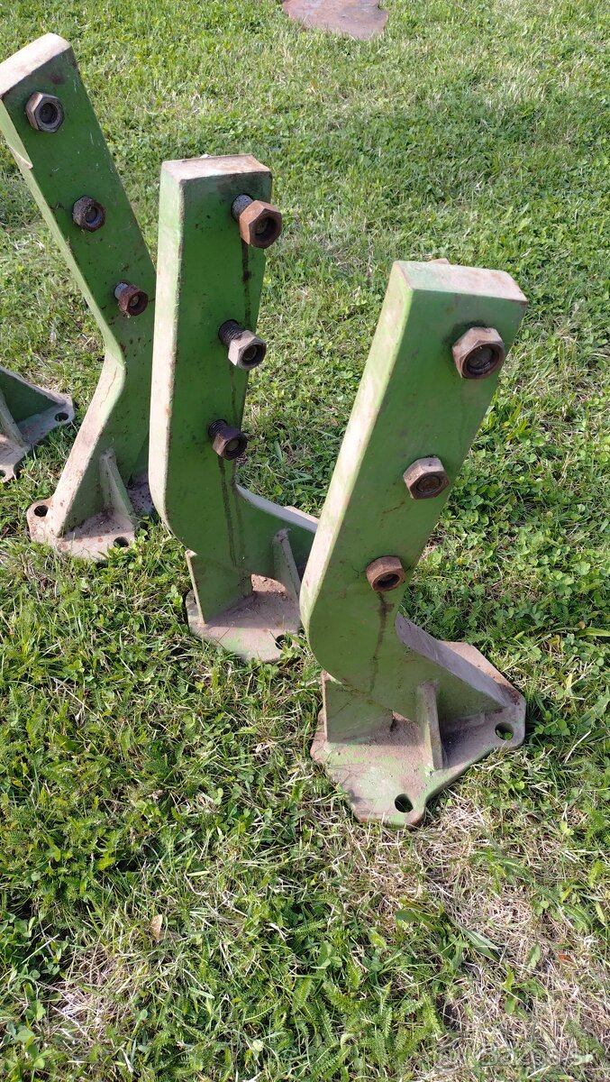 Fortschritt B-200 Stlpice - 3