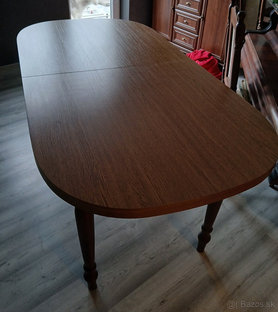 Jedálenský stôl - 3