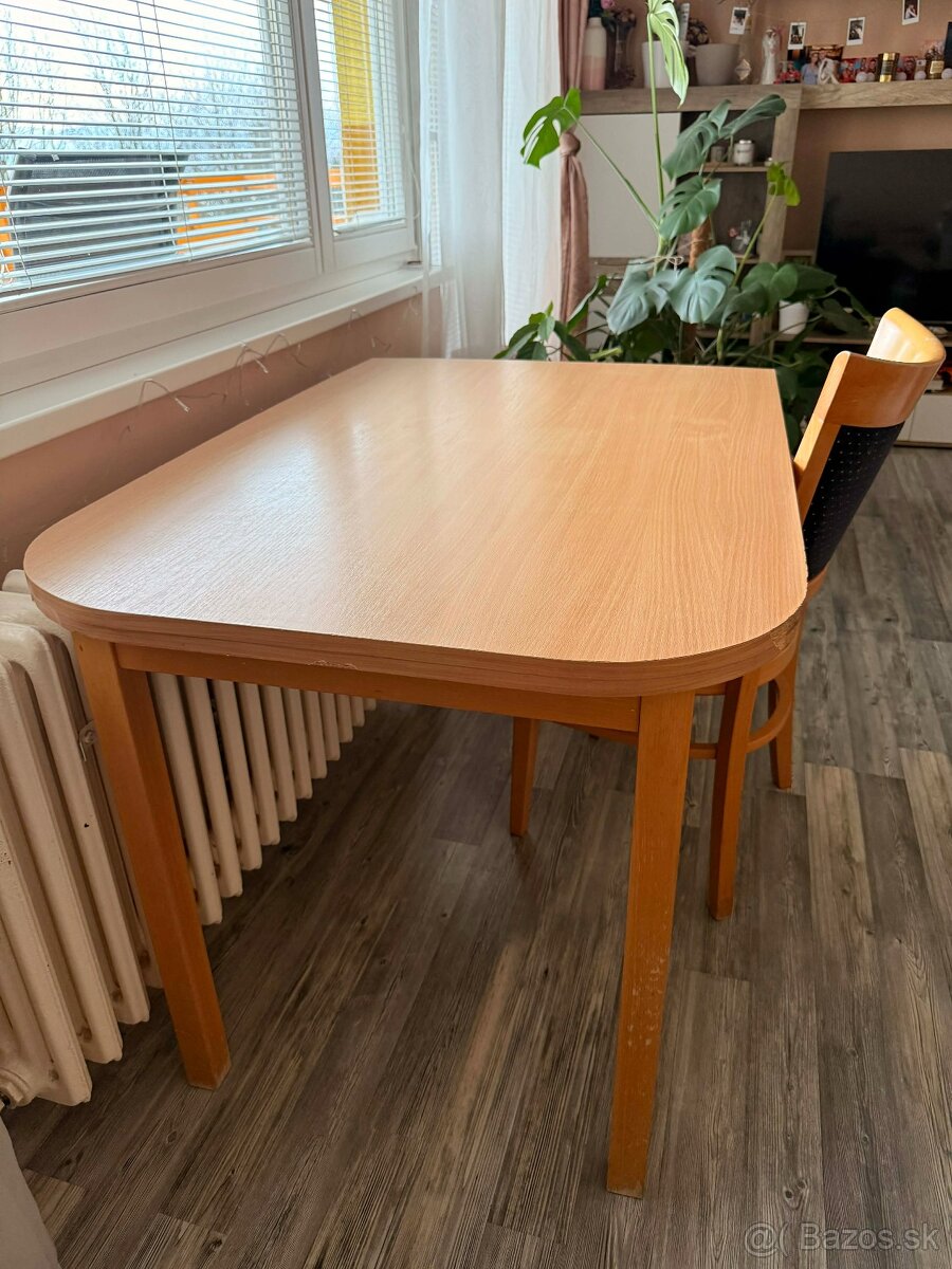 Jedálenský stôl so stoličkami - 3