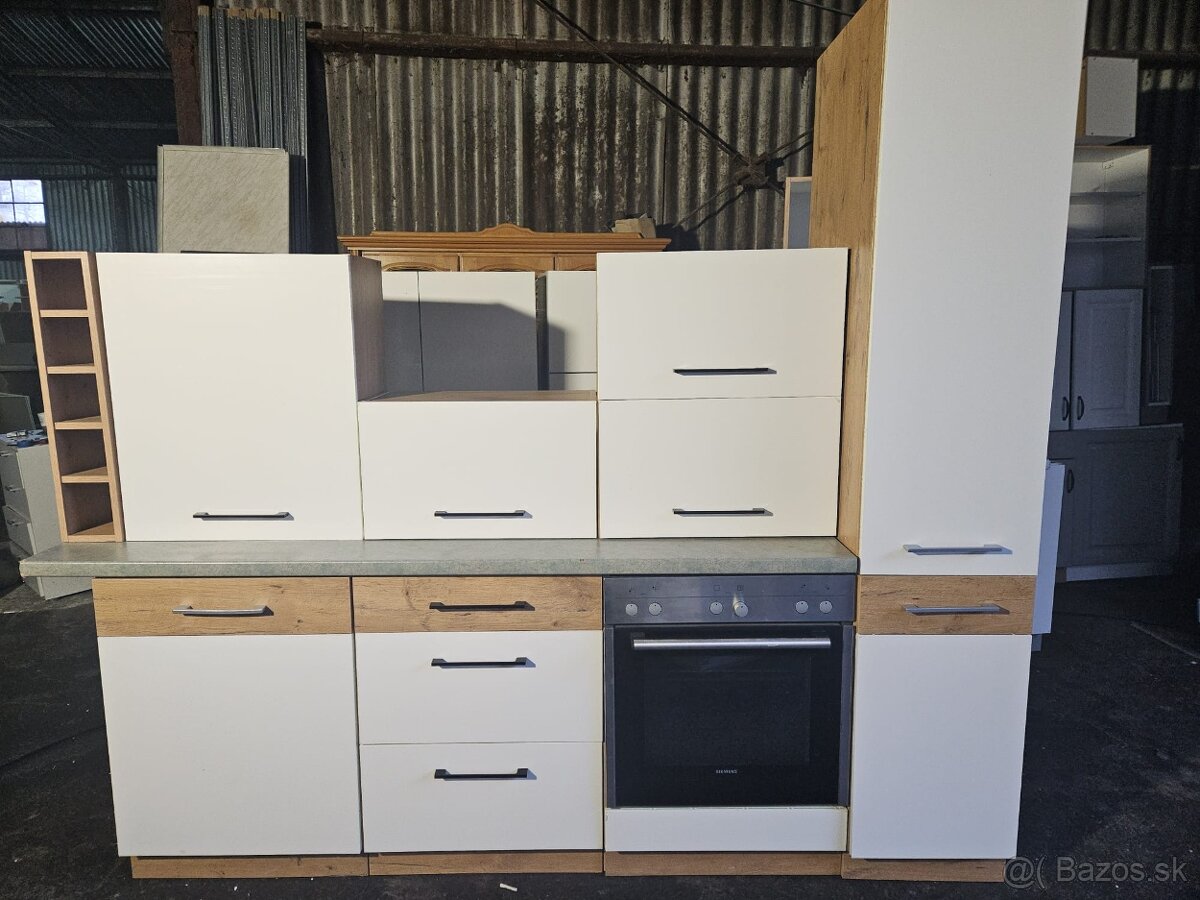 NOVÁ KUCHYŇA VIGO 220 cm – SKLADOM - 3