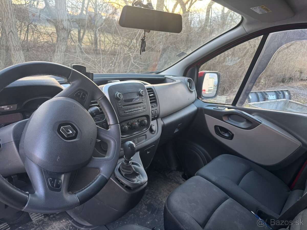 Renault Trafic 1.6 diesel 92kw 9 miestne - 3