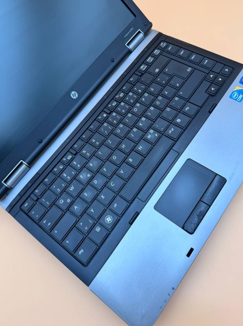 Notebook 14" HP.Intel i5-M520 2x2,40GHz.8gb ram.240gb SSD - 3