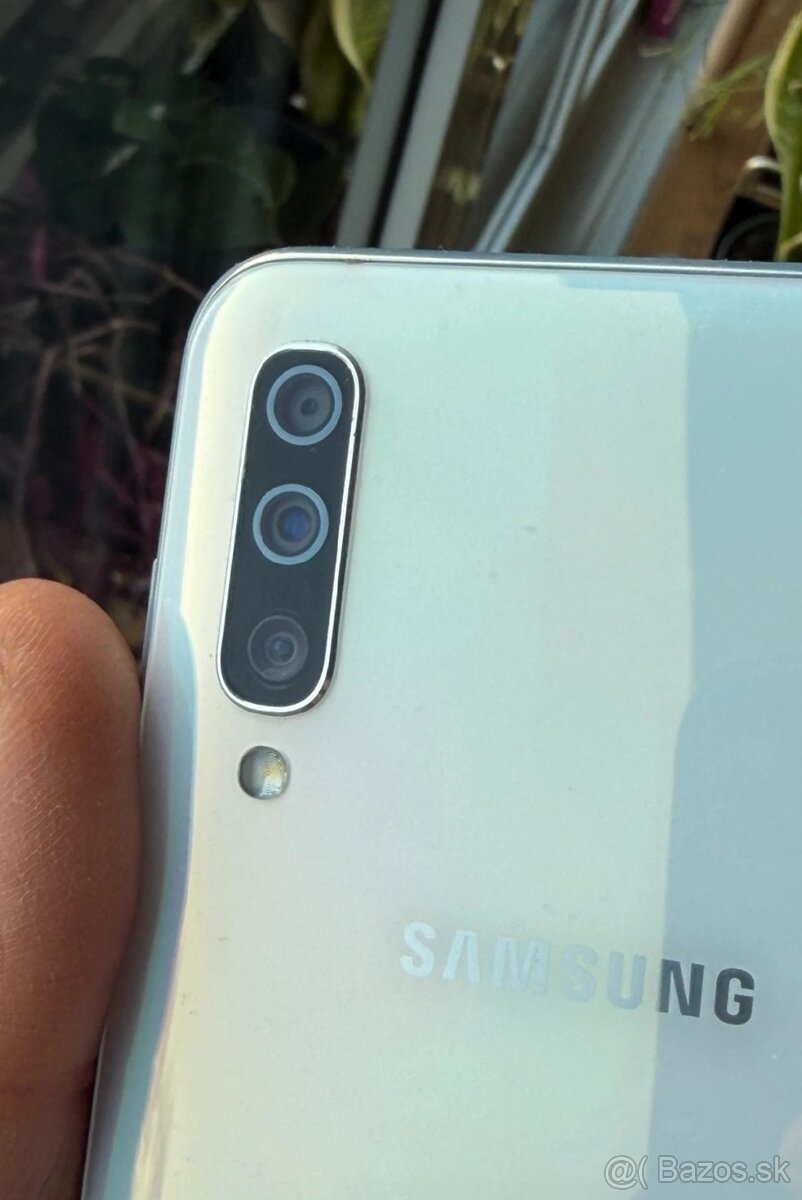 Samsung Galaxy A50 - 3