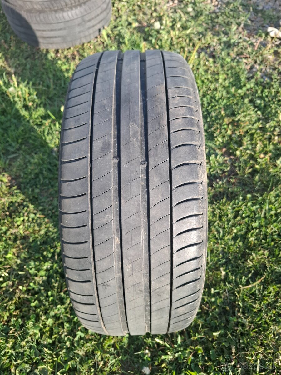 MICHELIN 225/45R17 - 3