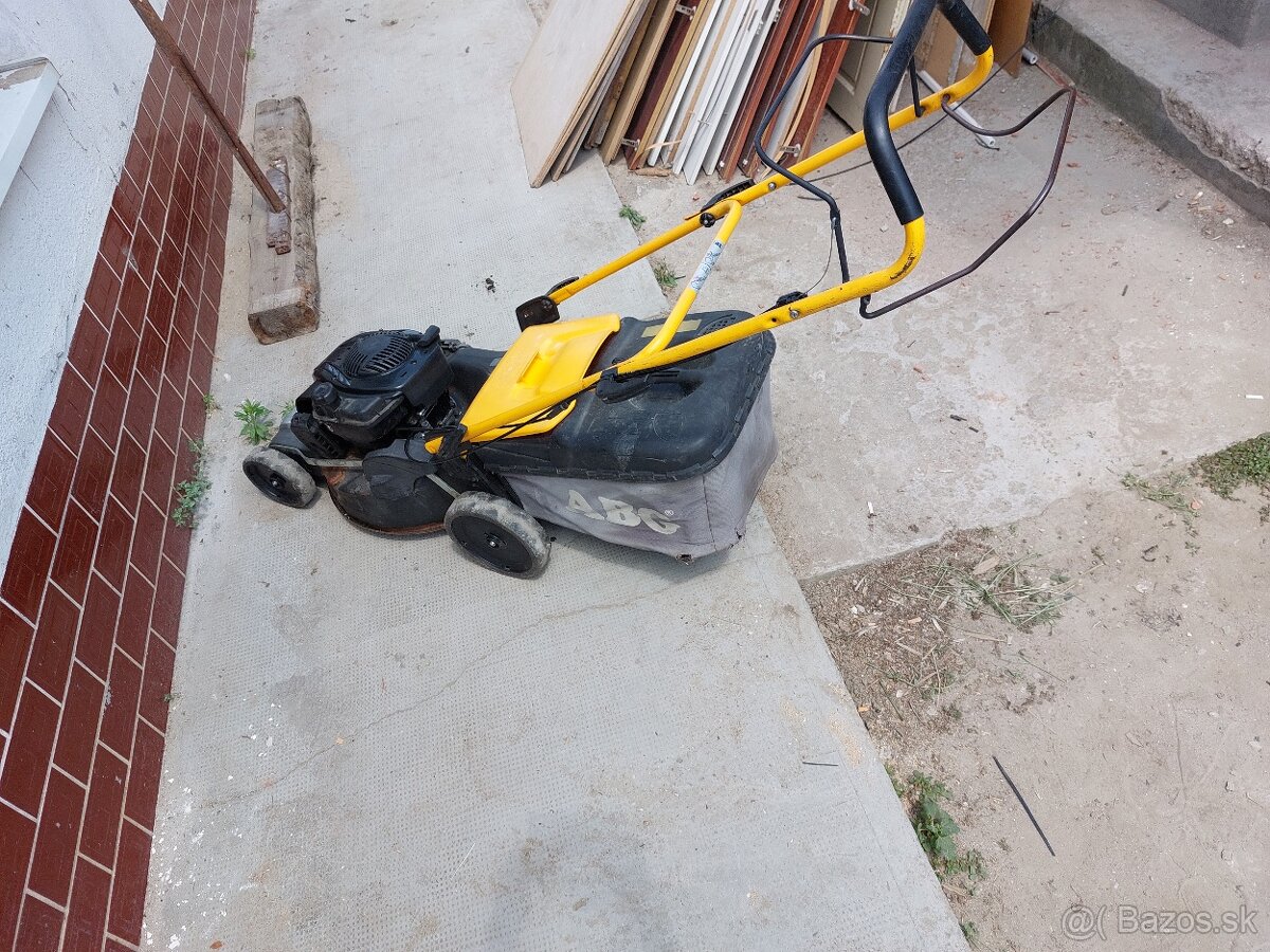 Stiga 48 SQ B Quantum s motorom Briggs Stratton - 3