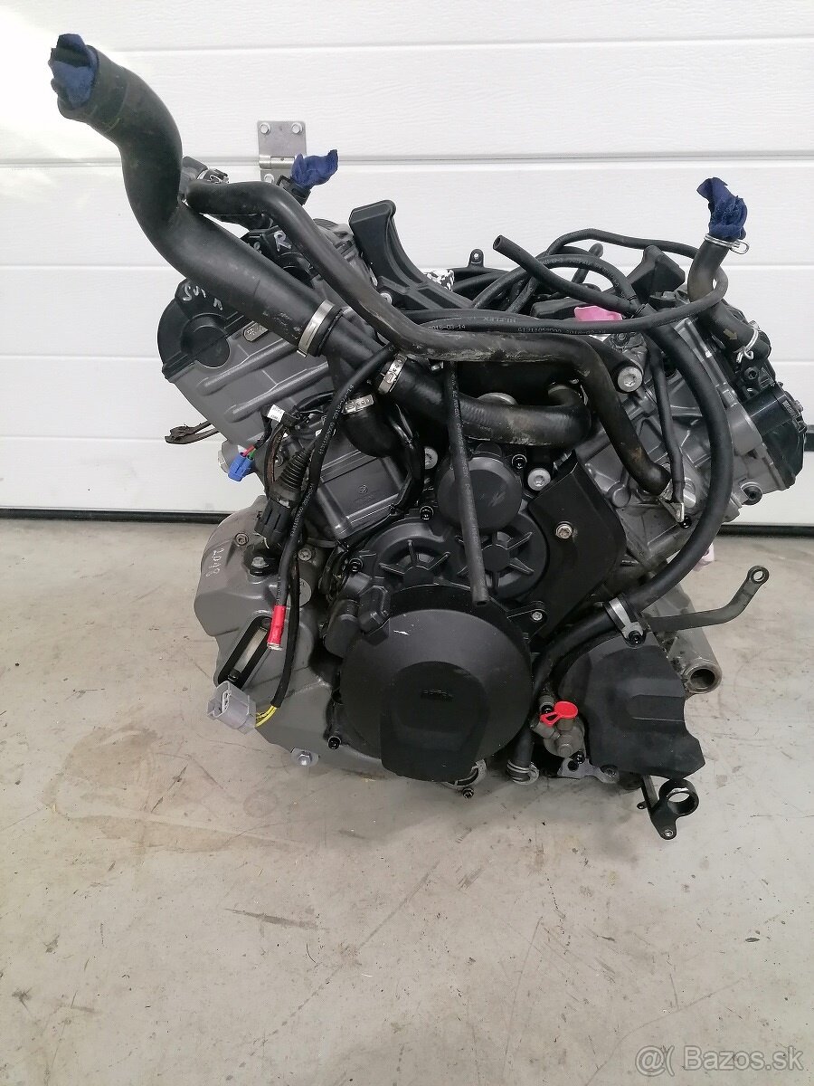 Super Duke 1290 - 3