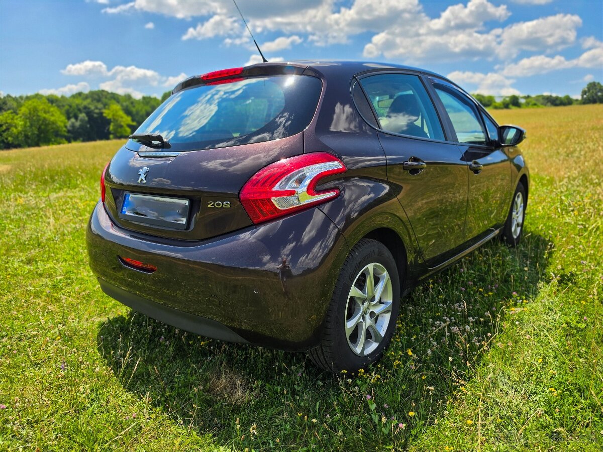 Peugeot 208/ 1.2 / 60kW/ M5 - 3
