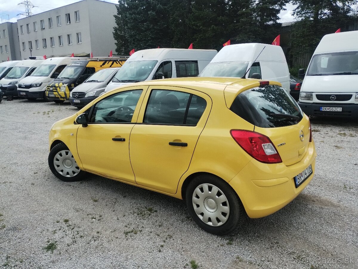 Opel Corsa 1.0 12V Essentia - 3