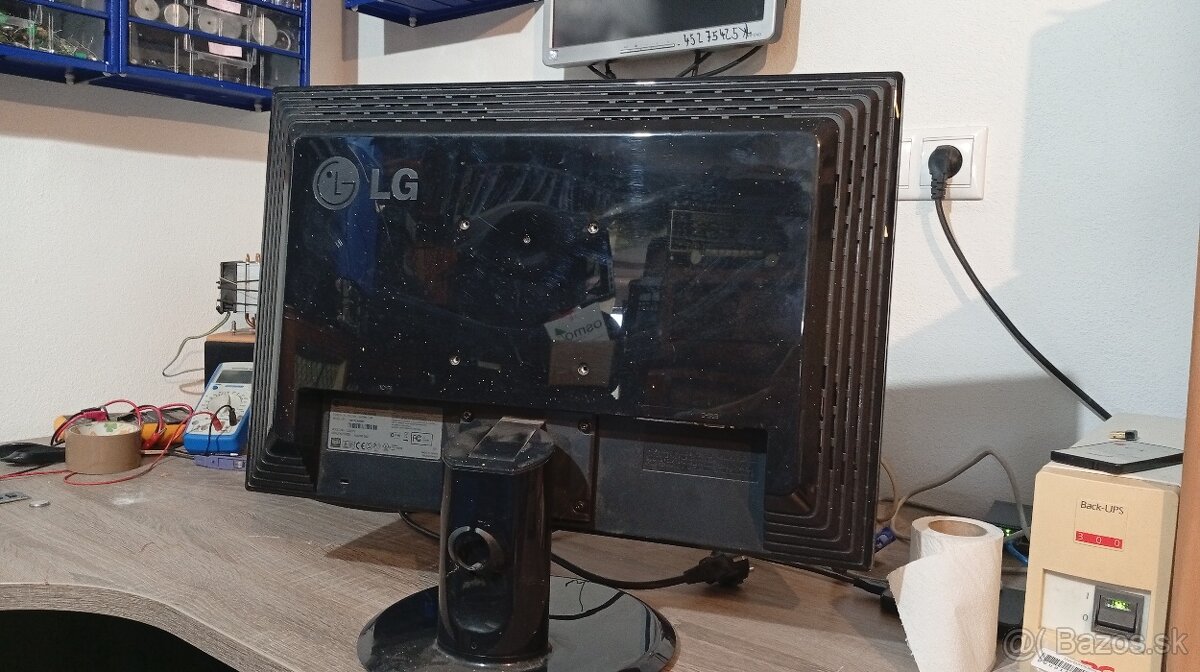 LG Flatron L222WS - 3