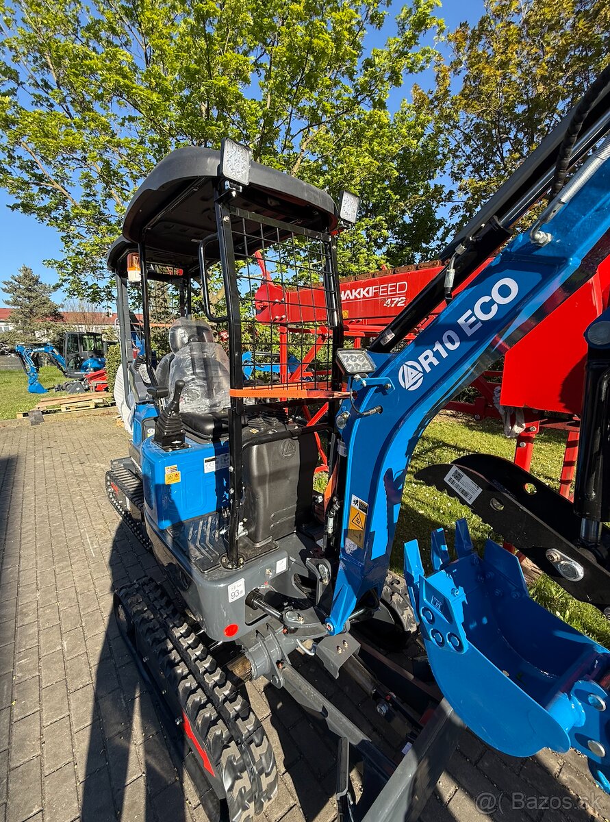 Minibagr Rippa R10 ECO - 3