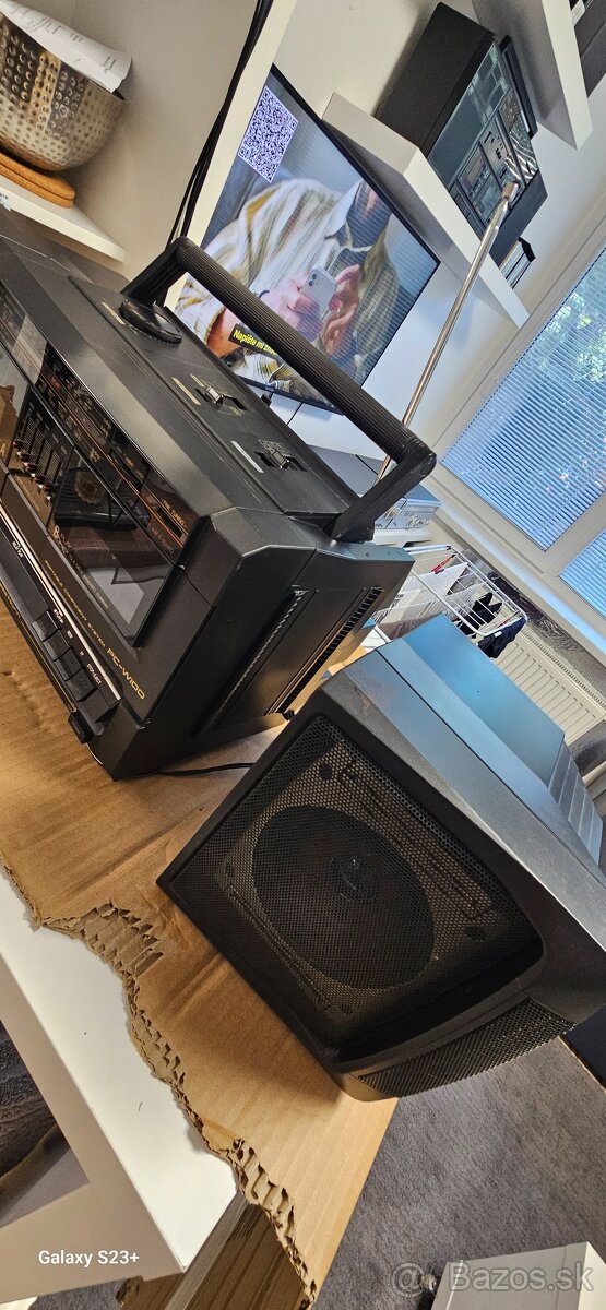 Magnetofon JVC - 3