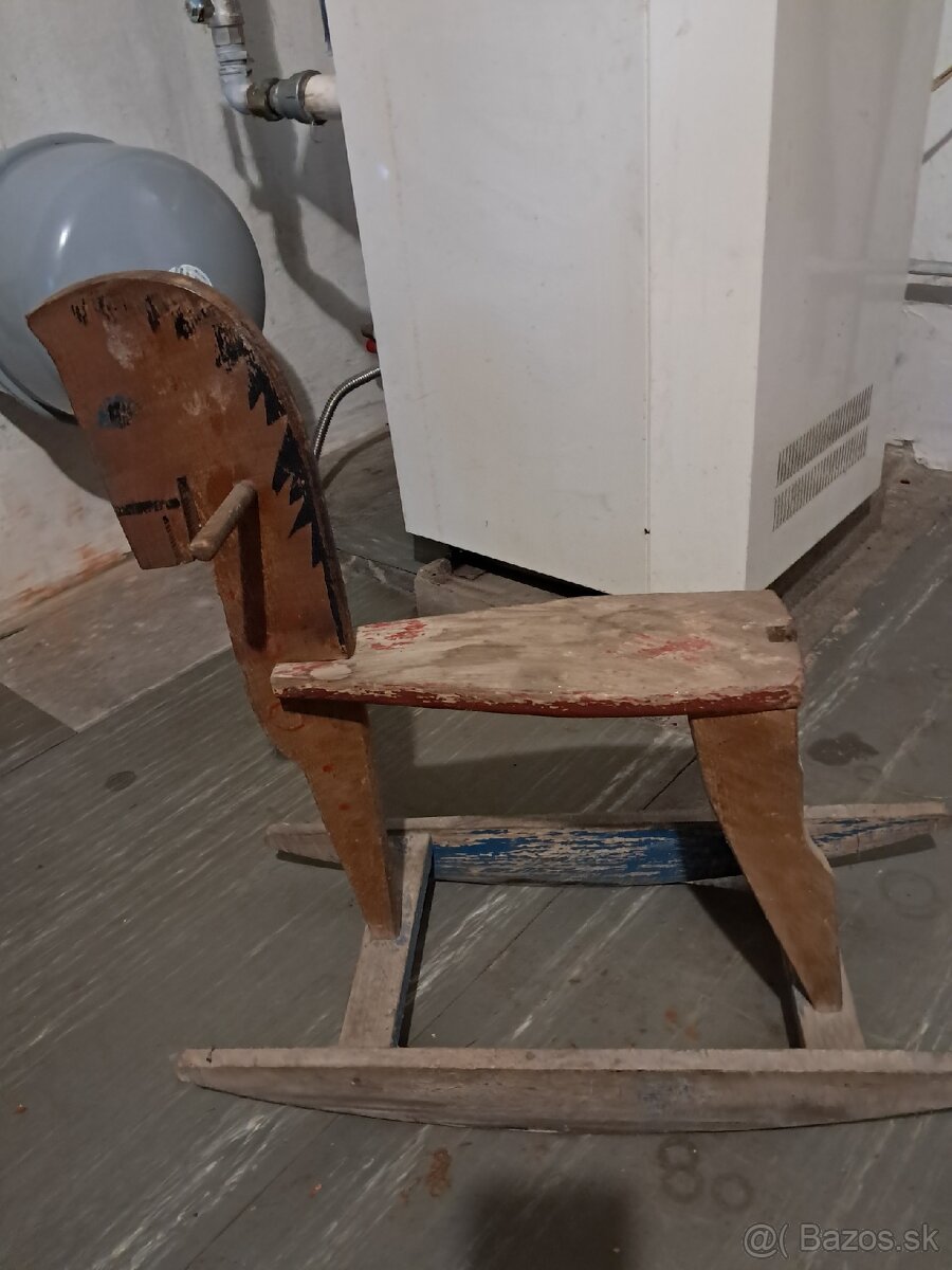 Retro hojdací konik - 3